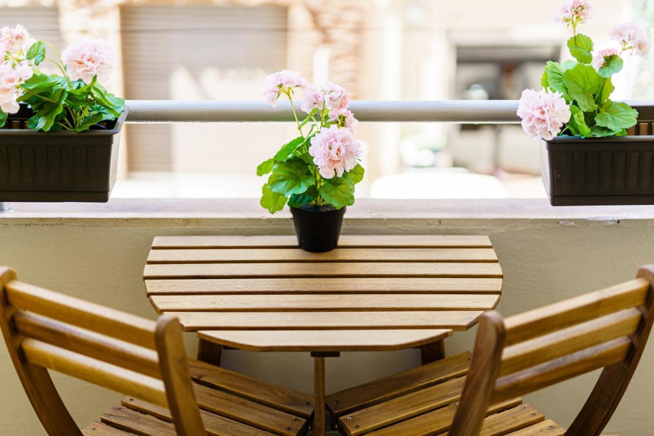 Atena Rooms كالياري المظهر الخارجي الصورة