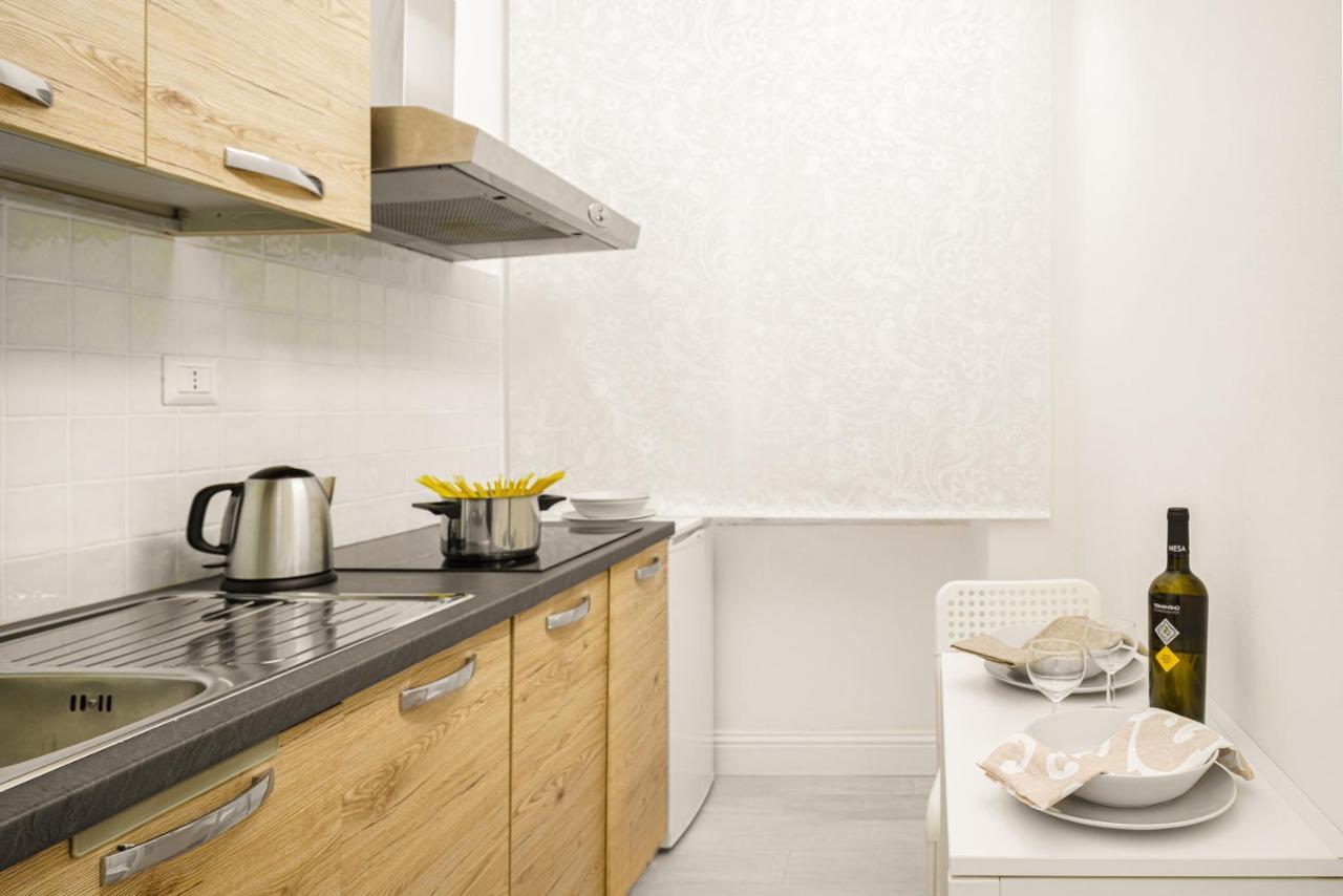 Atena Rooms كالياري المظهر الخارجي الصورة