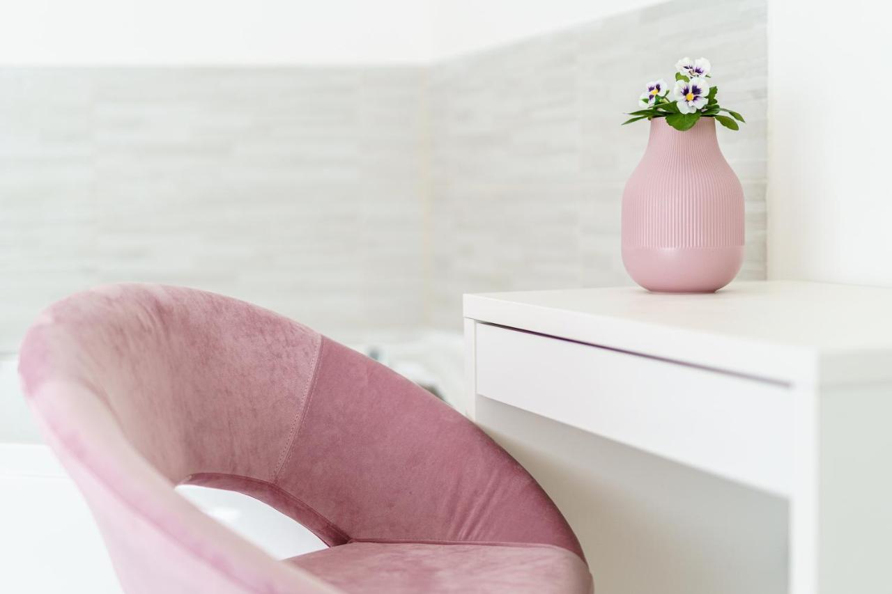 Atena Rooms كالياري المظهر الخارجي الصورة
